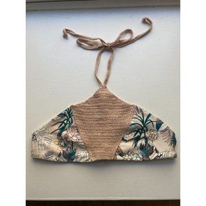 Kendall & Kylie Cream Colored Crochet Tropical Floral Halter Bikini Top Size S